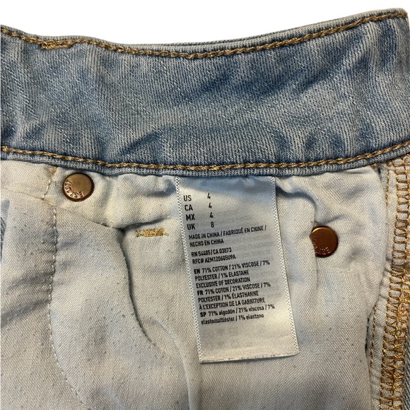 American Eagle | Hi-Rise Shortie Shorts - Size 4 - Picture 5 of 5